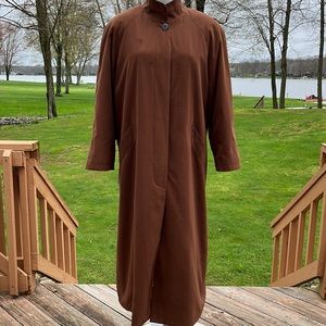 Jones New York vintage raincoat with lining 16-18